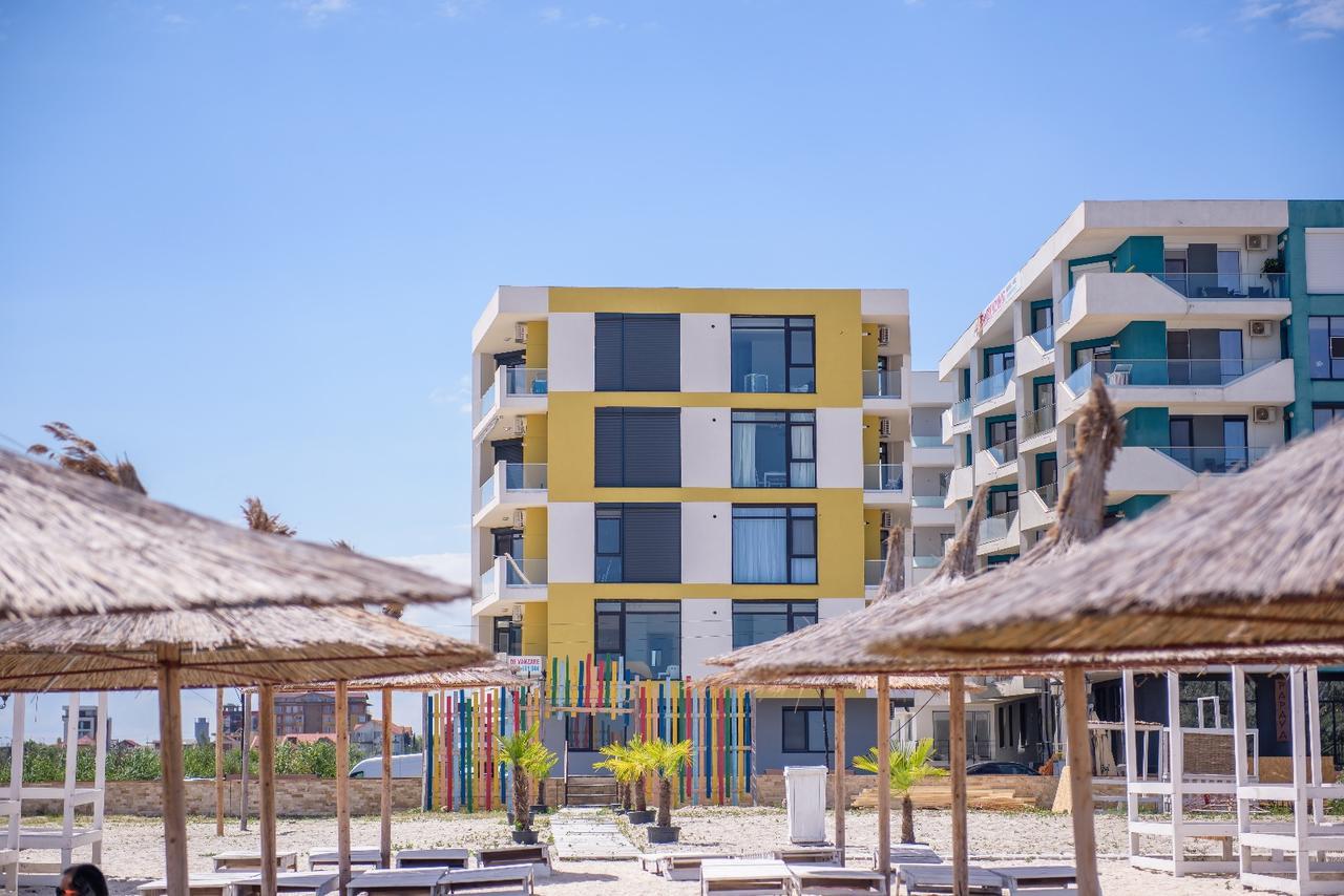 Constantinos Apartment Mamaia Nord Năvodari Exterior foto